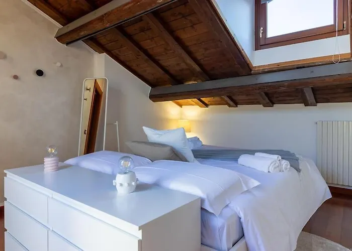 Lägenhet Tre Gradini - Posizione Ottima Ferrara